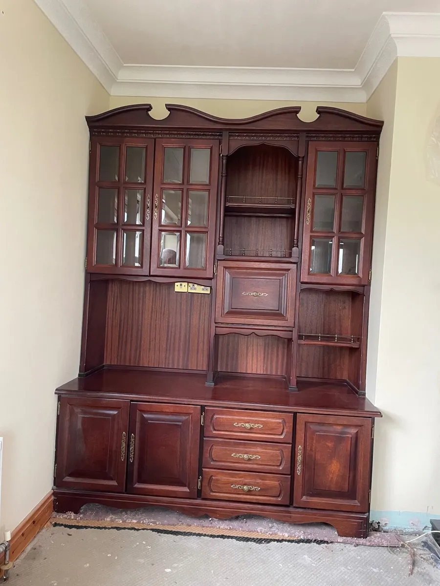 Display Cabinet - Image 2