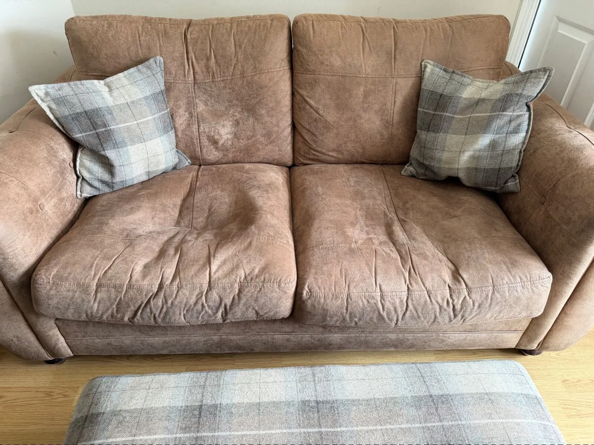 Sofa Suite - Image 4