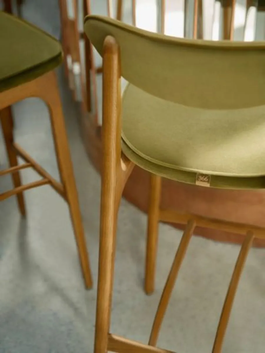Mid Century 200-190 Upholstered Bar Stool - Made t - Image 2