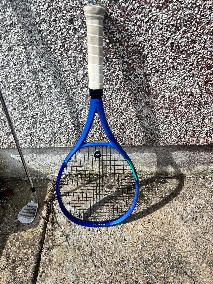 Yonex ezone 100 - Image 1