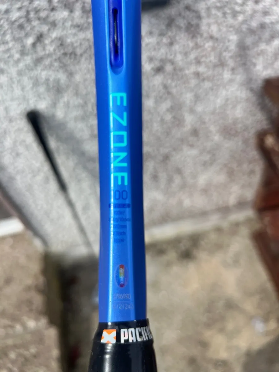 Yonex ezone 100 - Image 3