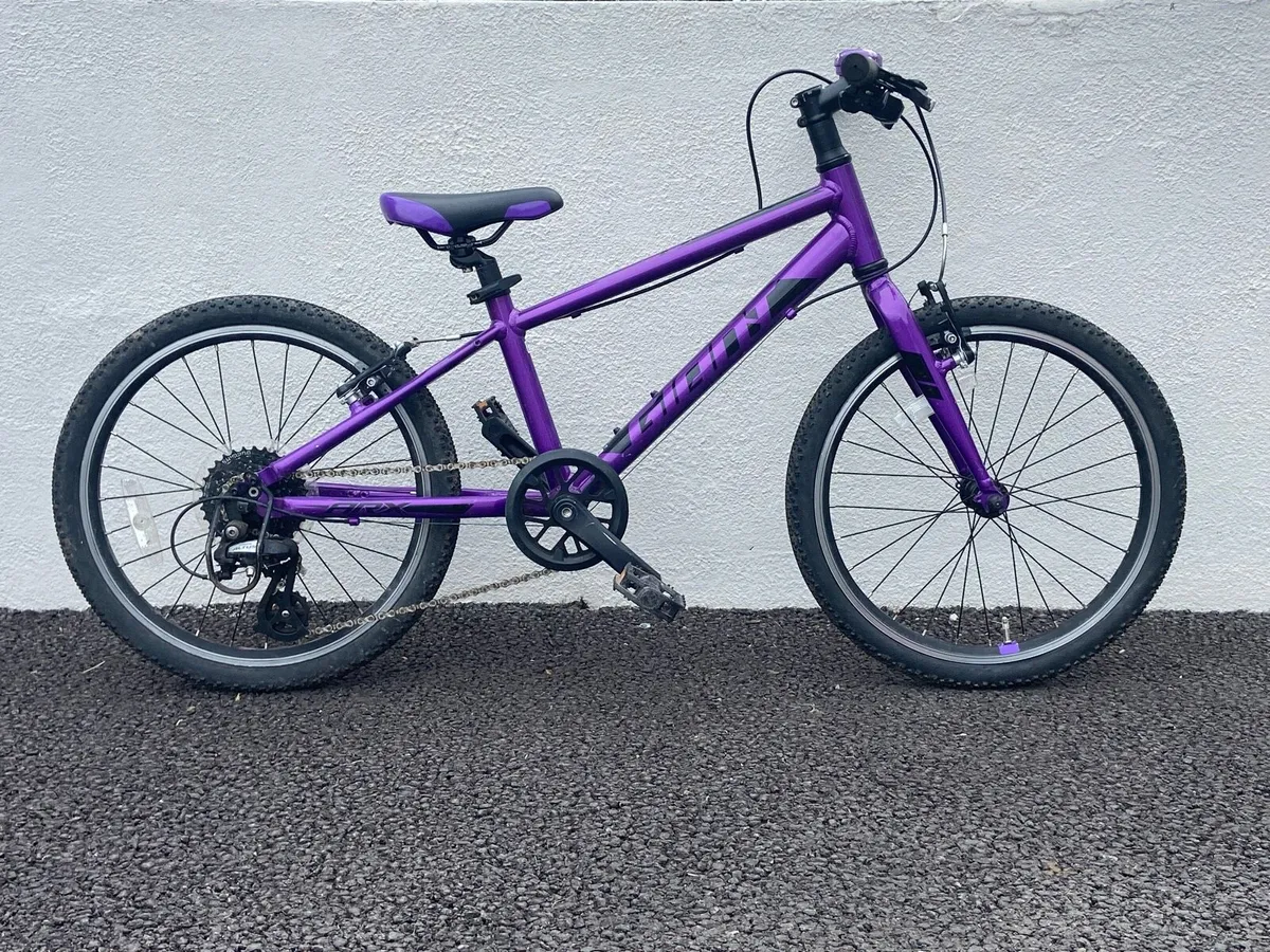Kids Bicycles x 2 - Image 2