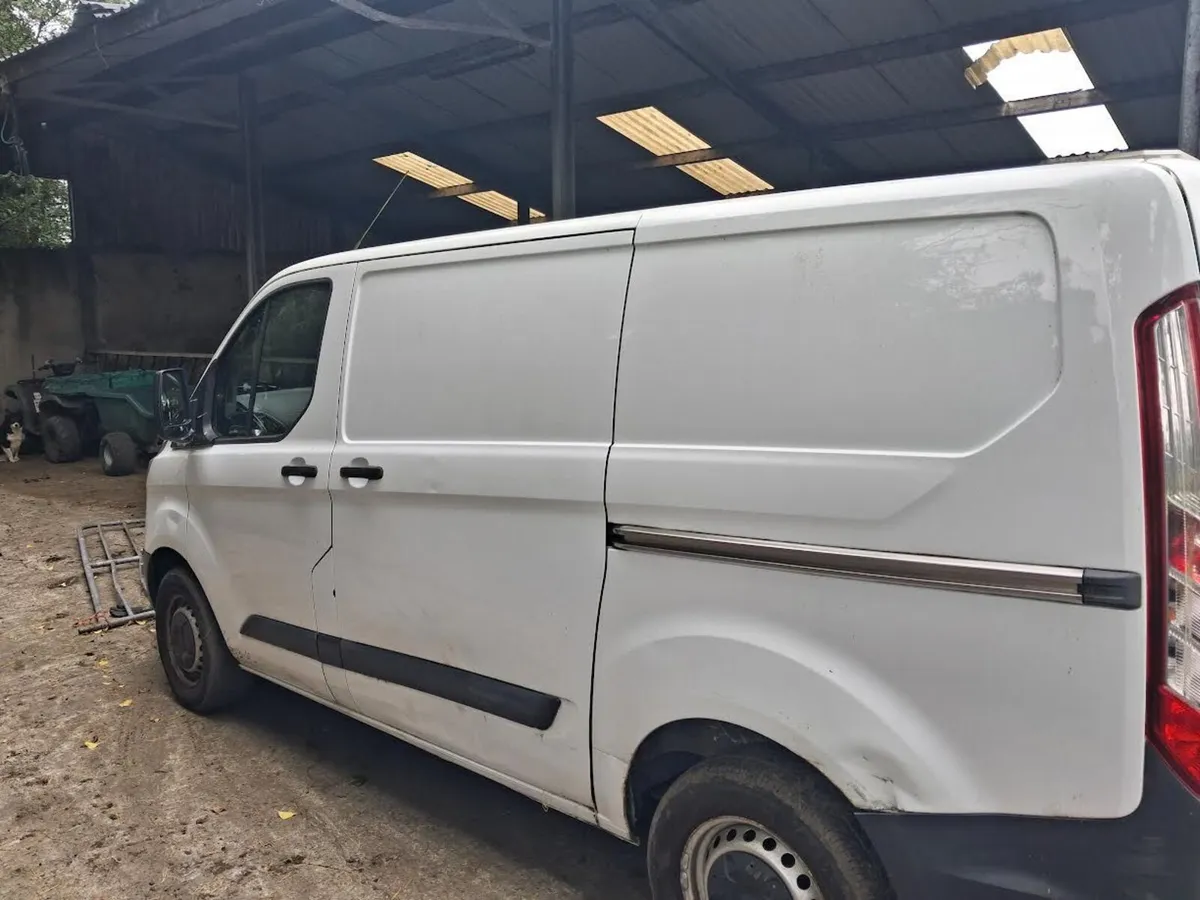 Ford Transit Custom 2015 - Image 3