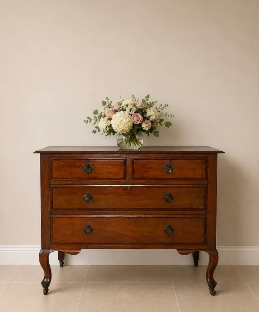 Victorian French walnut low size dresser
