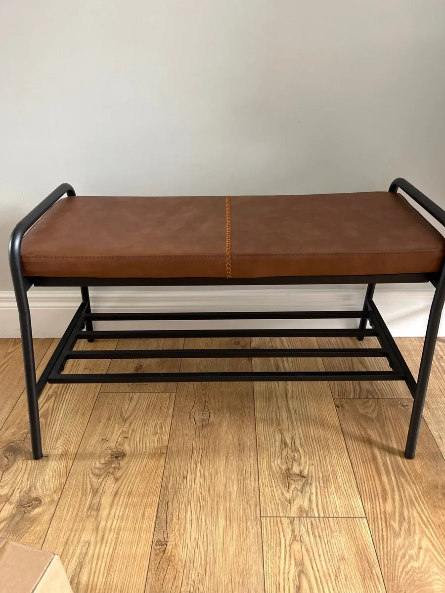 Small bench for shoes with seat - Image 2