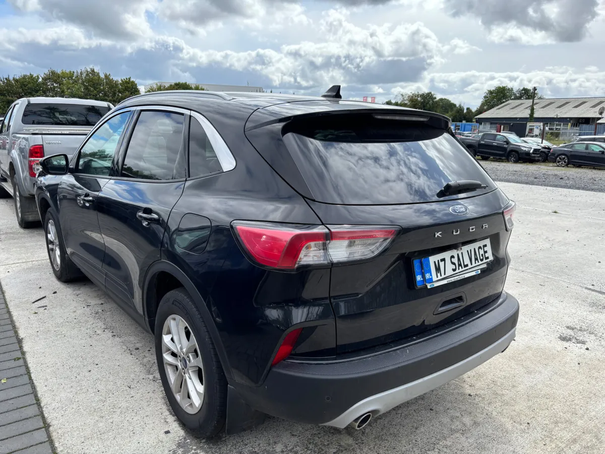 22 Kuga Titanium 1.5 Diesel 60k Miles - Image 4