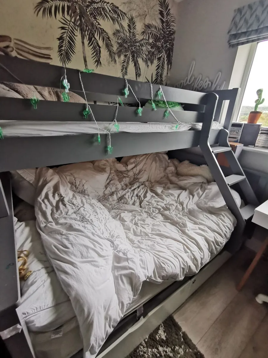 Grey Triple Sleeper Bunk Bed + 2 Mattresses - Image 4