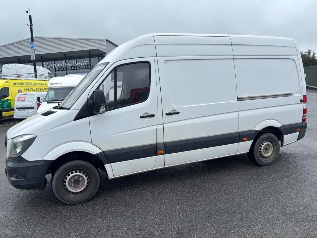 Mercedes-Benz Sprinter 2017 Trade Sale - Image 3