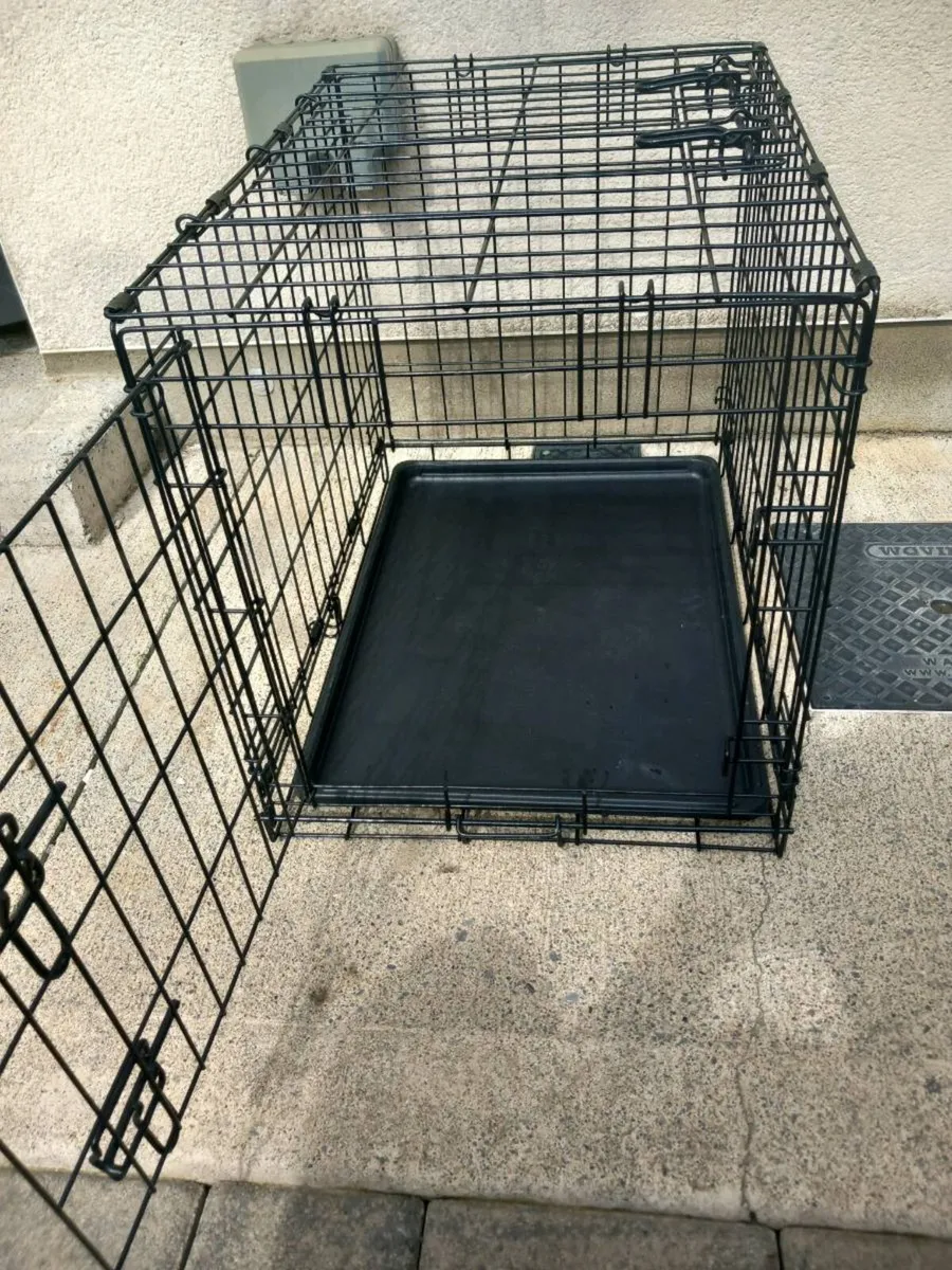 Small dog travel crate - Image 2