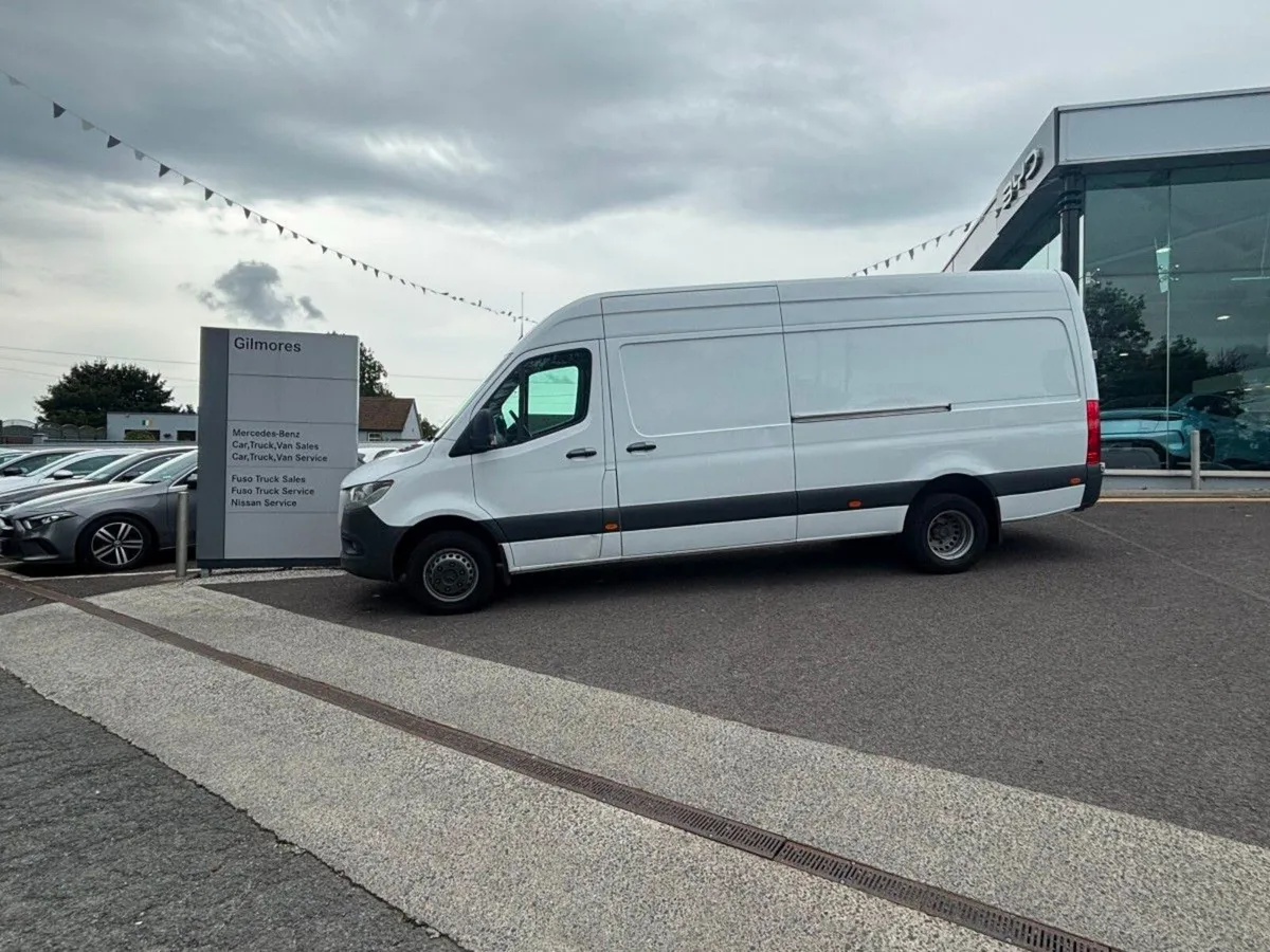 Mercedes-Benz Sprinter 519LWB HIGH ROOF AUTOMATIC - Image 2