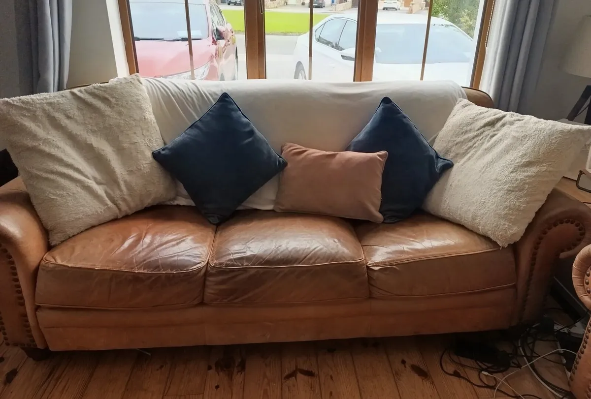 Aniline Leather 3-Seater Sofa & Matching Armchair - Image 4