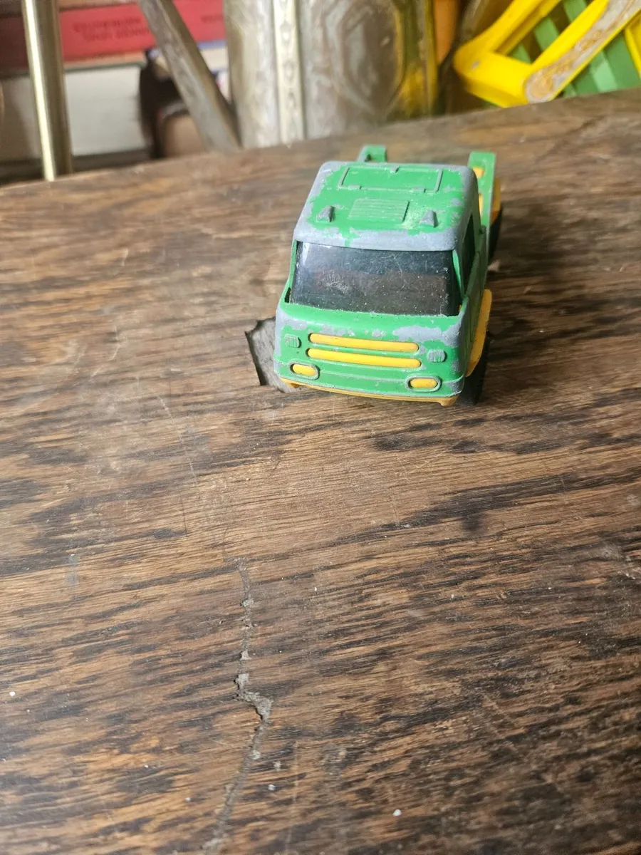 Vintage Lonestar Truck - Image 3