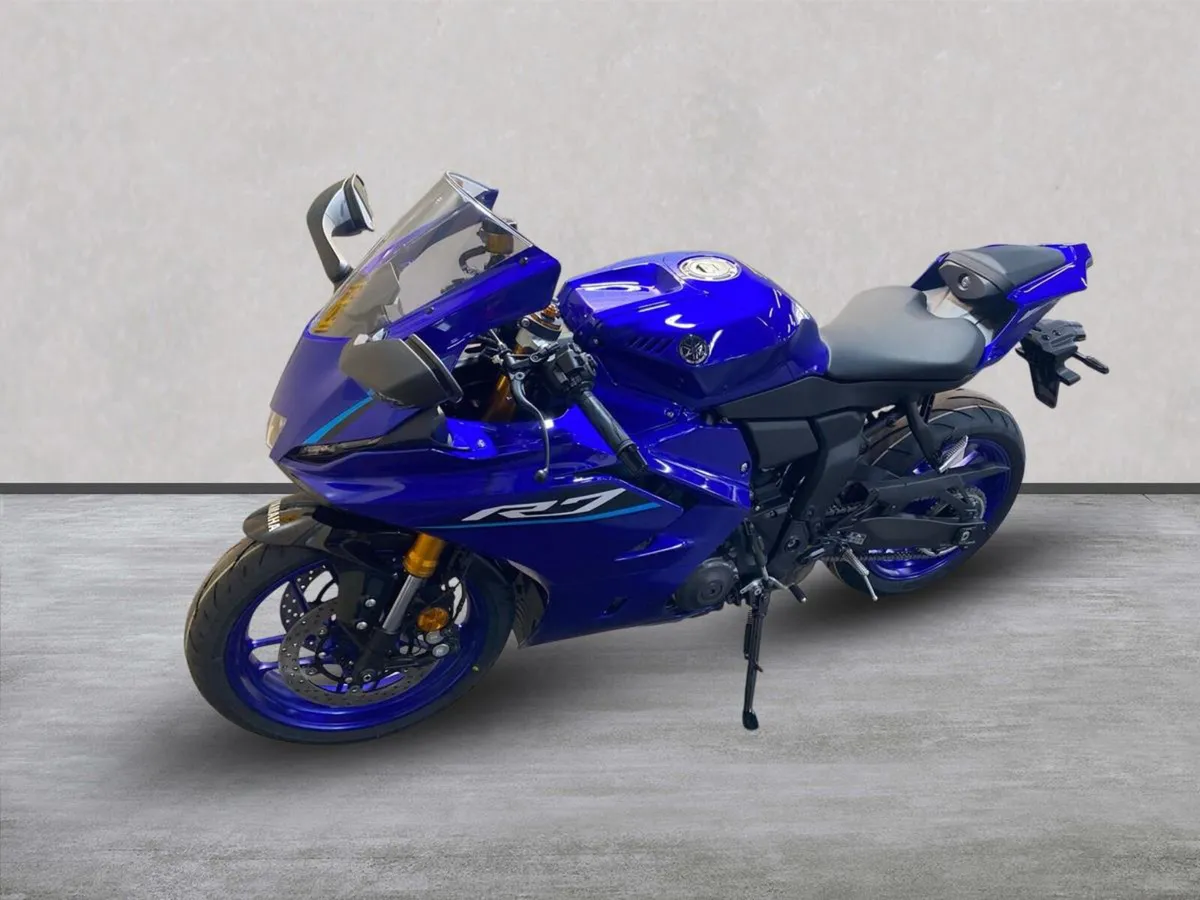 New Yamaha R7 (26MY), Special Offer - Image 4