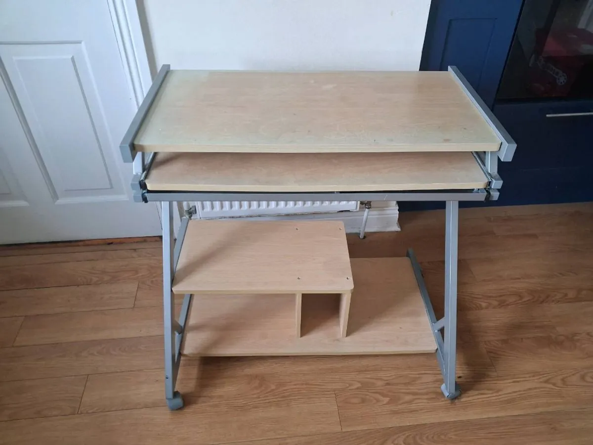 Computer Desk - Image 2