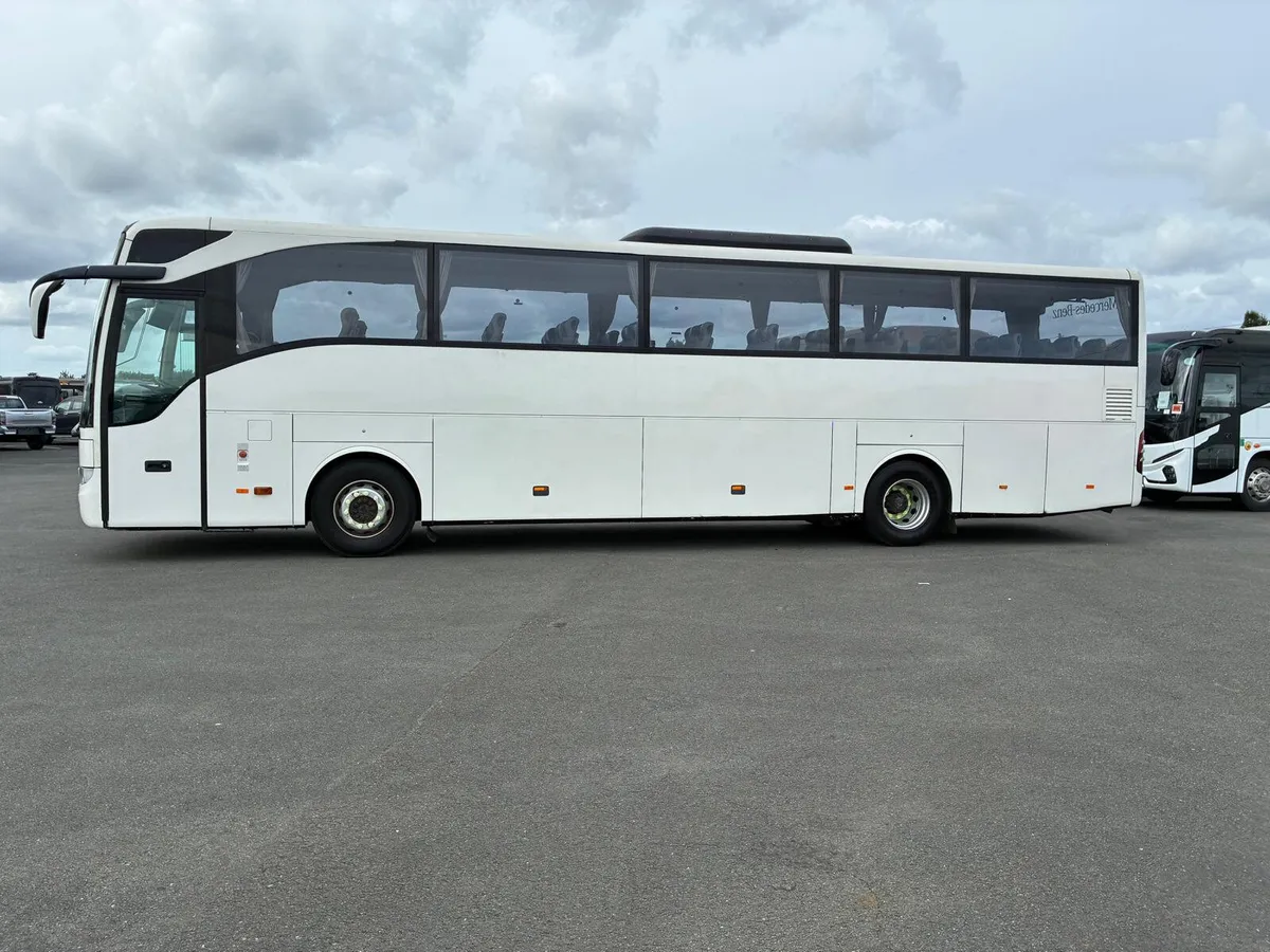 Mercedes-Benz Tourismo - Image 4