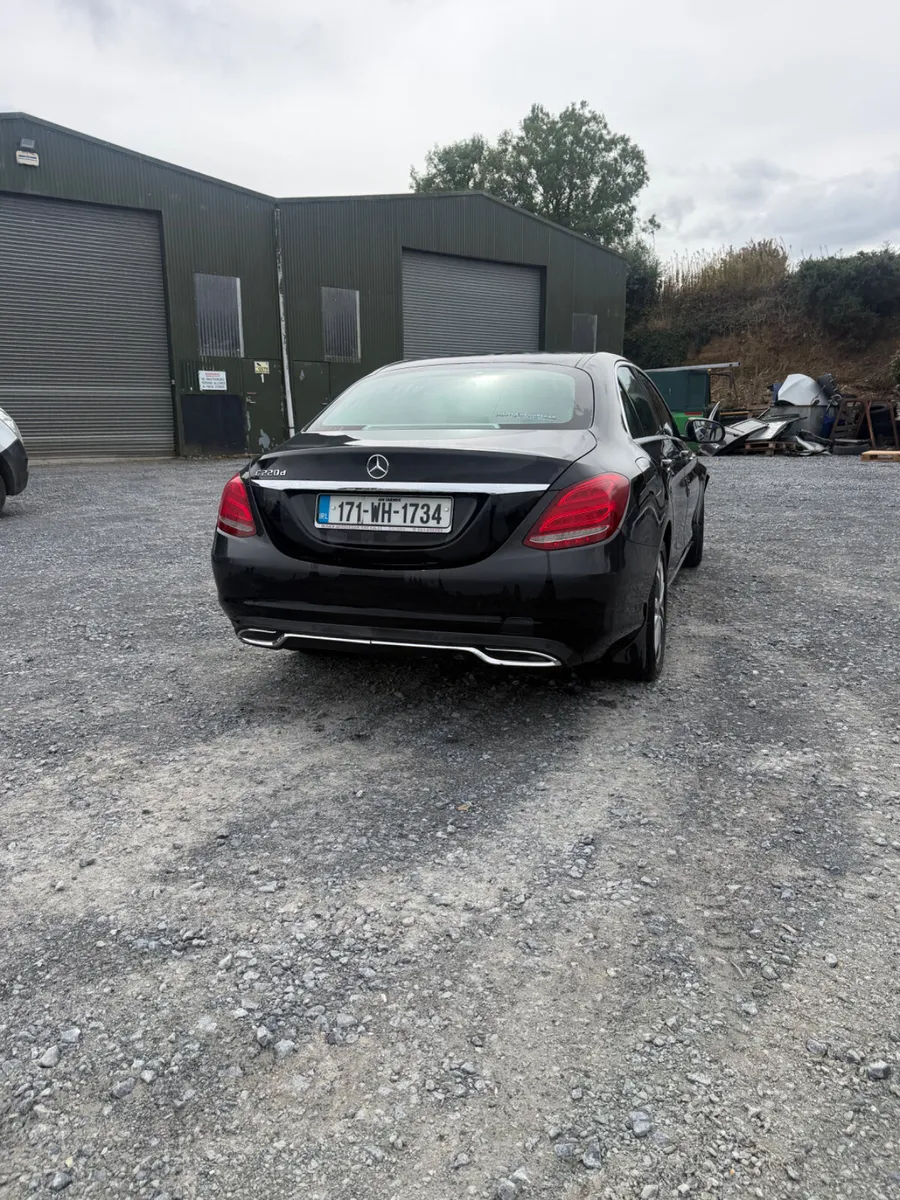 2017 Mercedes c220 diesel Automatic - Image 3