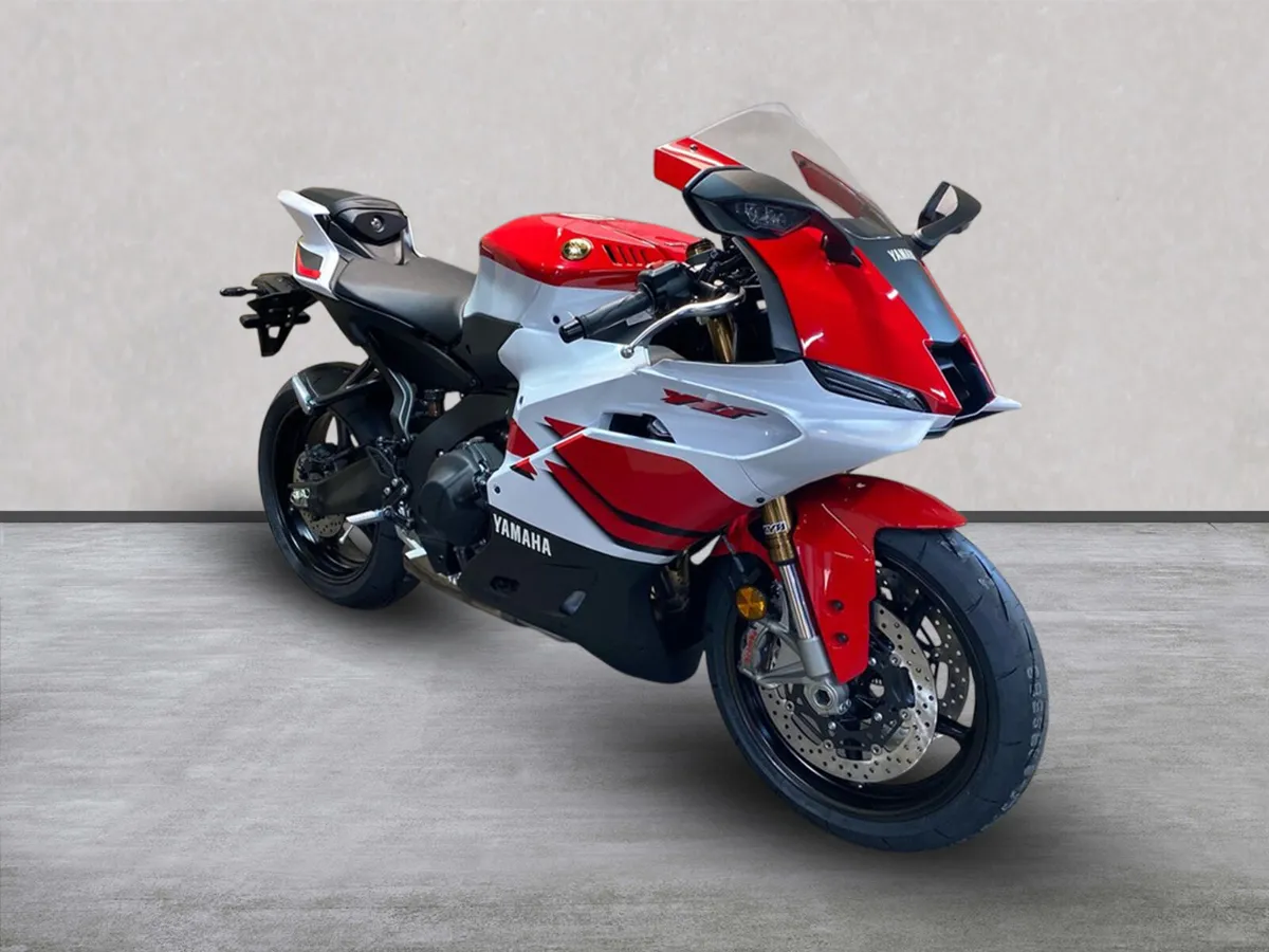 New Yamaha R9 Anniversary (26MY), Special Offer - Image 3
