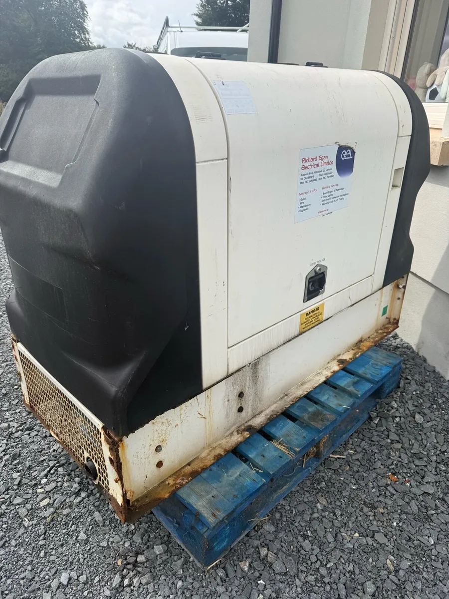 Generator 3PH 15KVA 32amp socket - Image 3