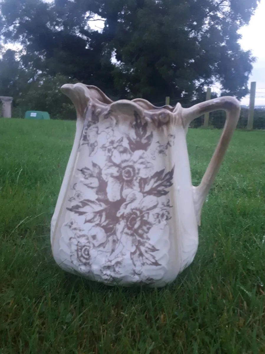 Vintage Wash Jug - Image 2