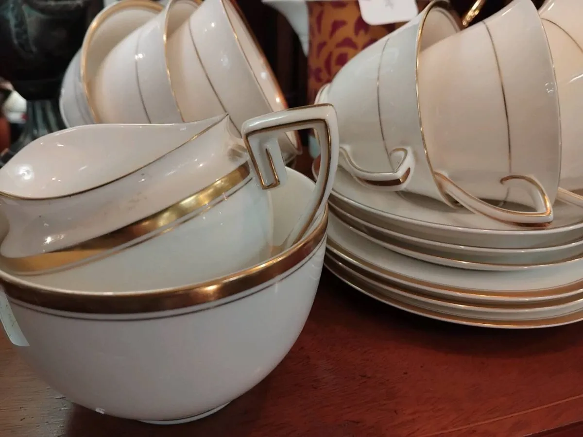 Antiques - Image 3