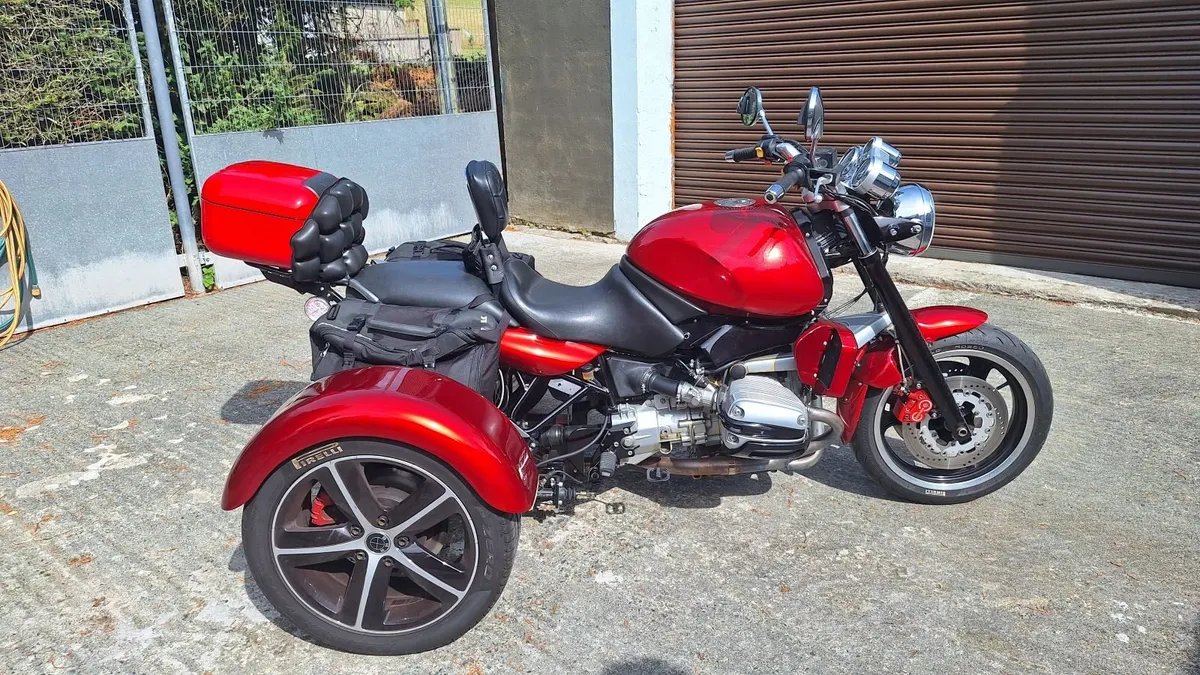 BMW F 850 R 2000 - Image 1