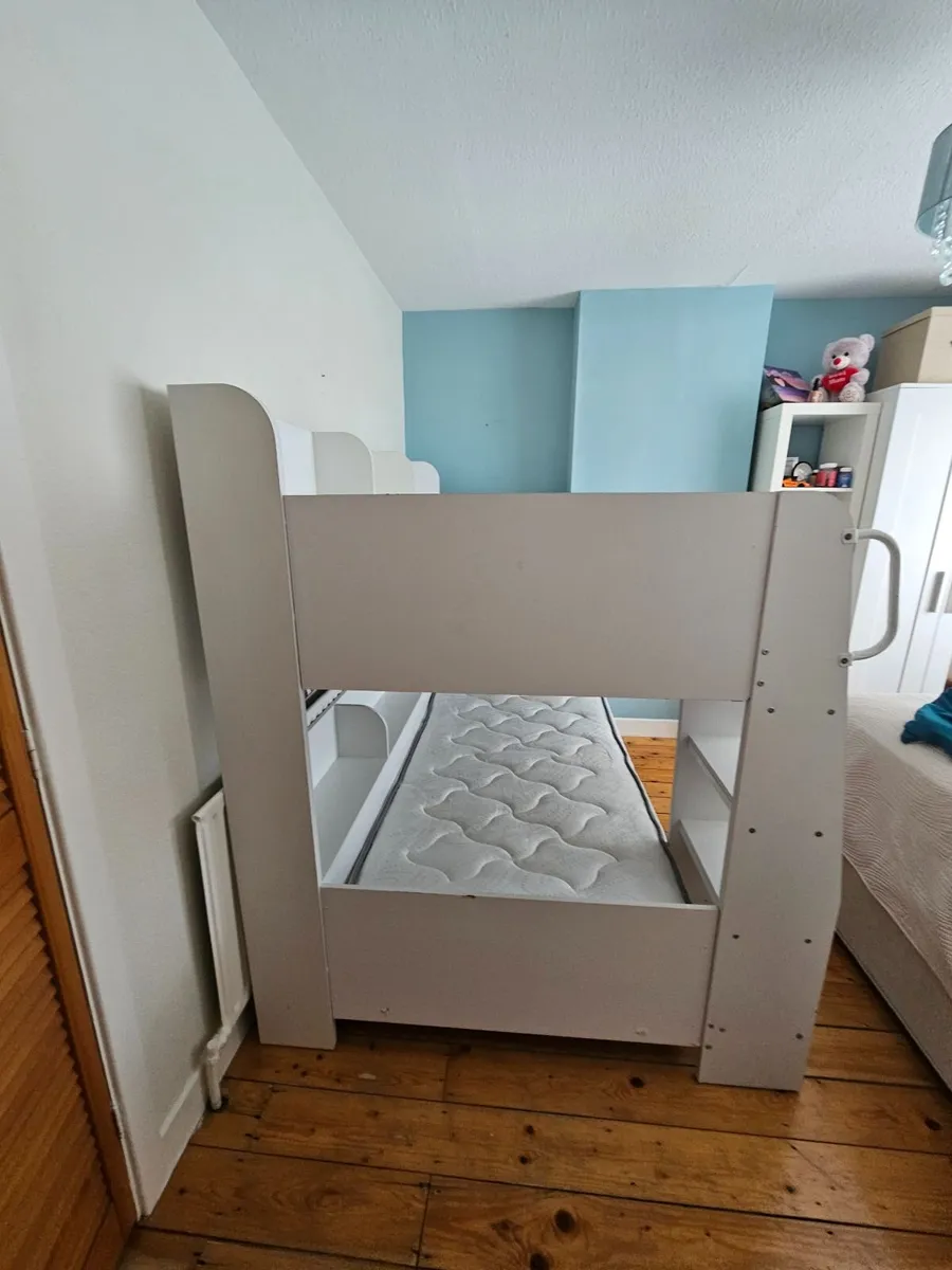 bunk bed - Image 2
