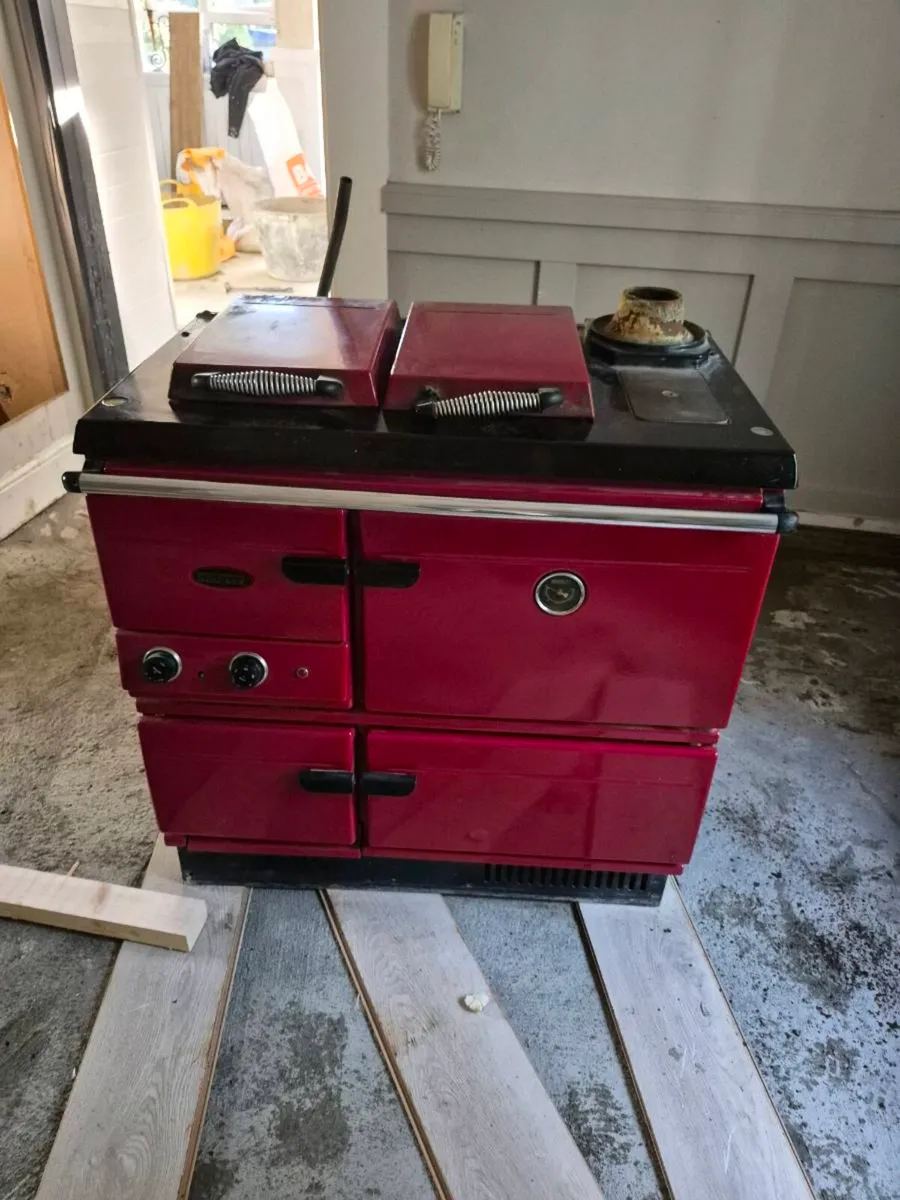 Stanley donard oil fired Cooker - Image 1