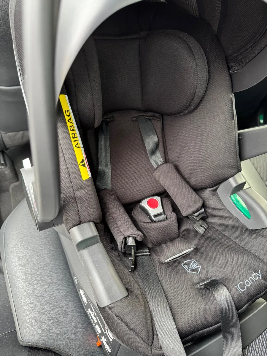 Icandy Car seat + base - Image 4