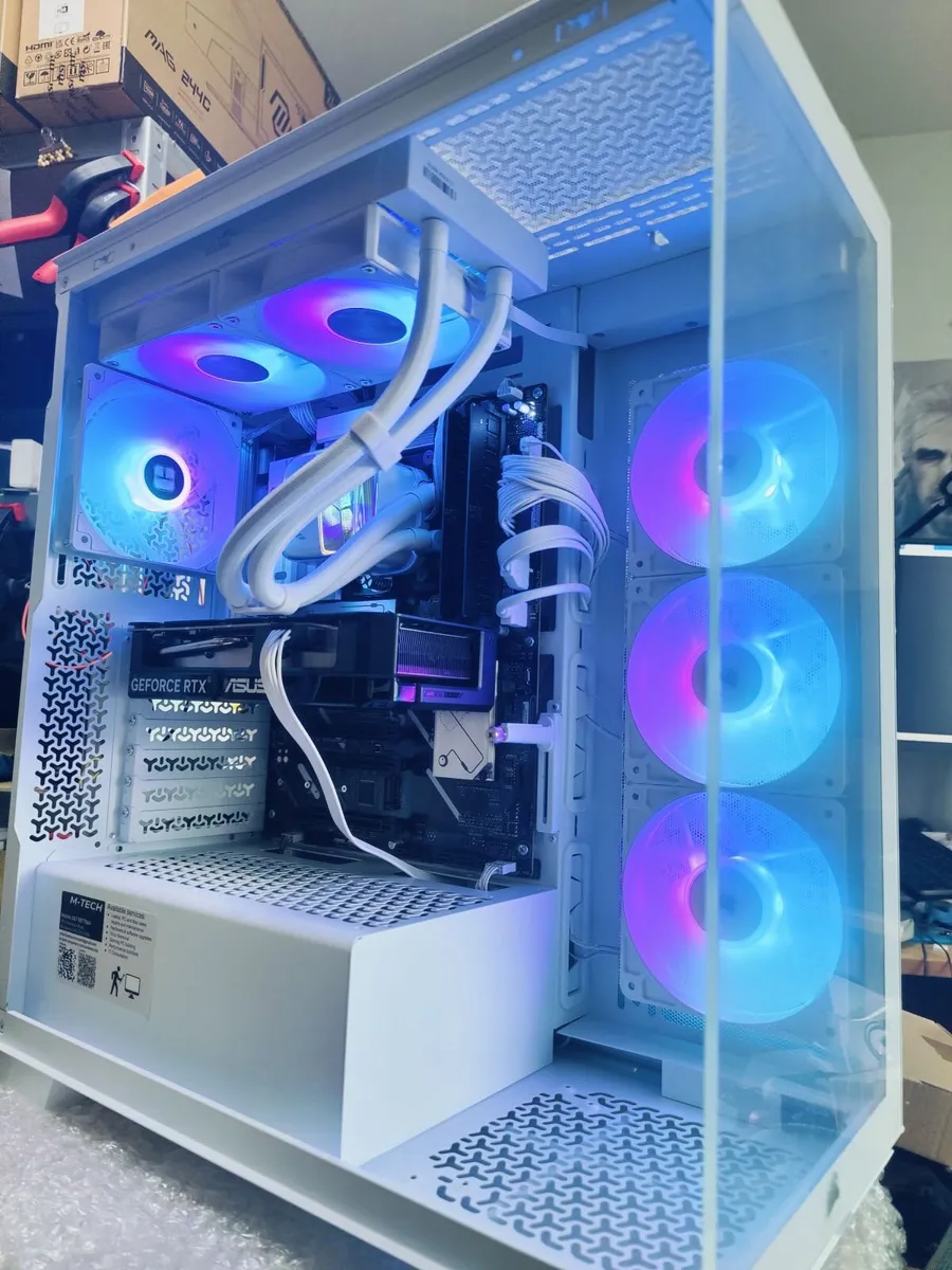 High Performance Custom Gaming PC Intel Core Ultra - Image 3