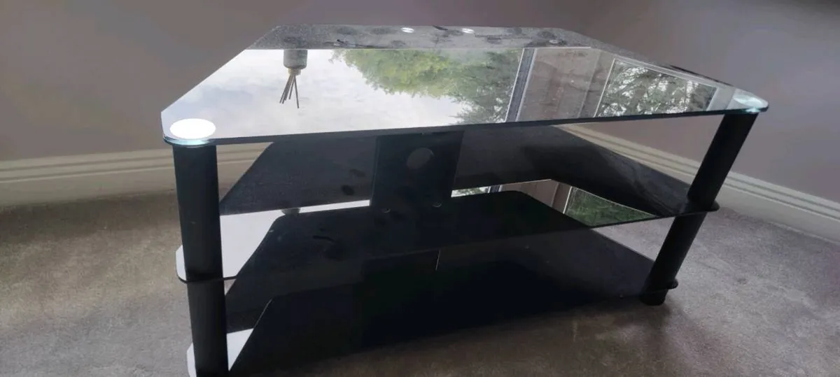 TV table - Image 2