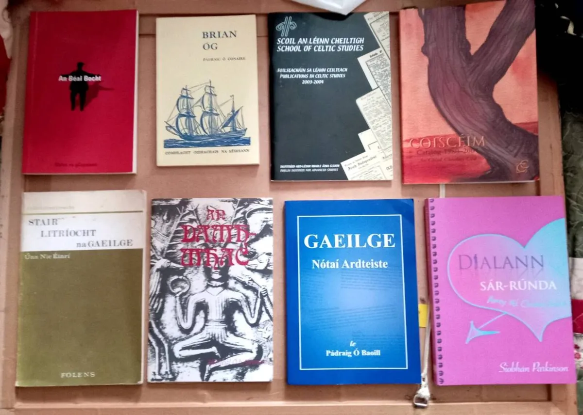 Irish Books Five for €20 (9 photos) - Image 2