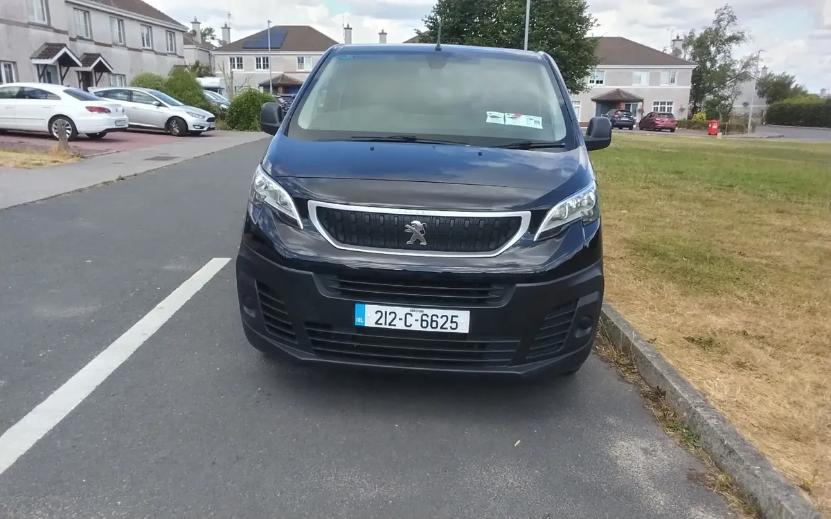 Peugeot Expert 2021 - Image 1