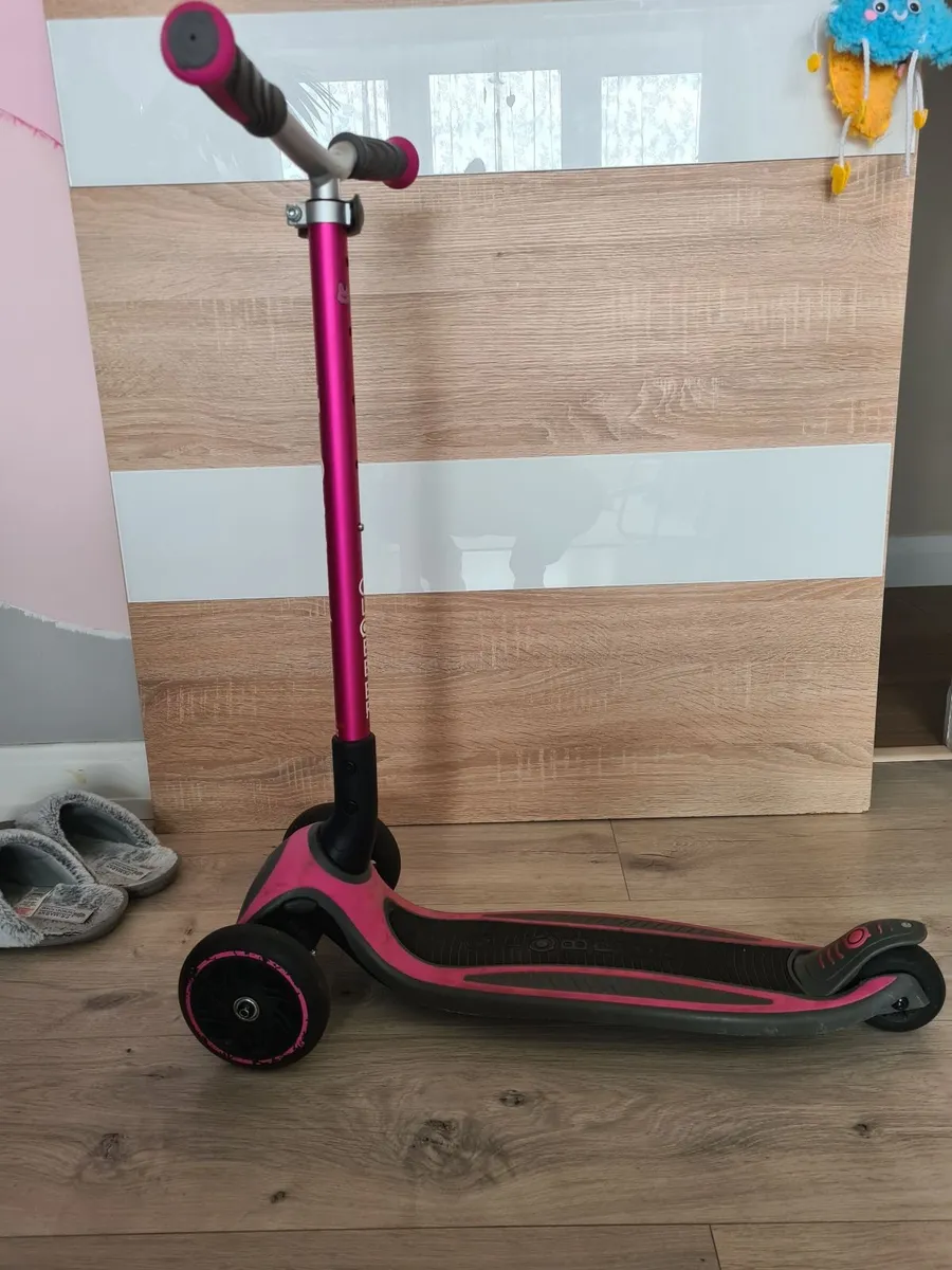 Globber scooter - Image 1
