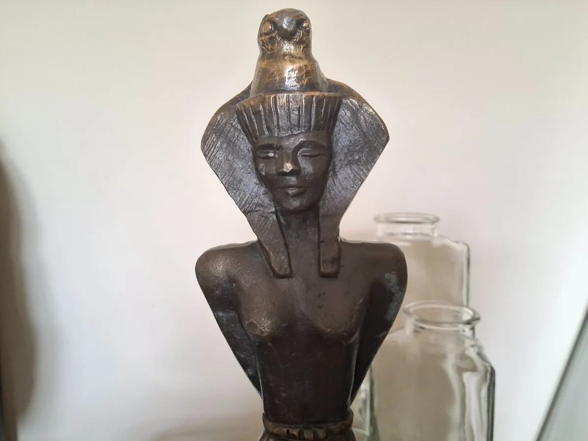 Bronze Sculpture - Image 1