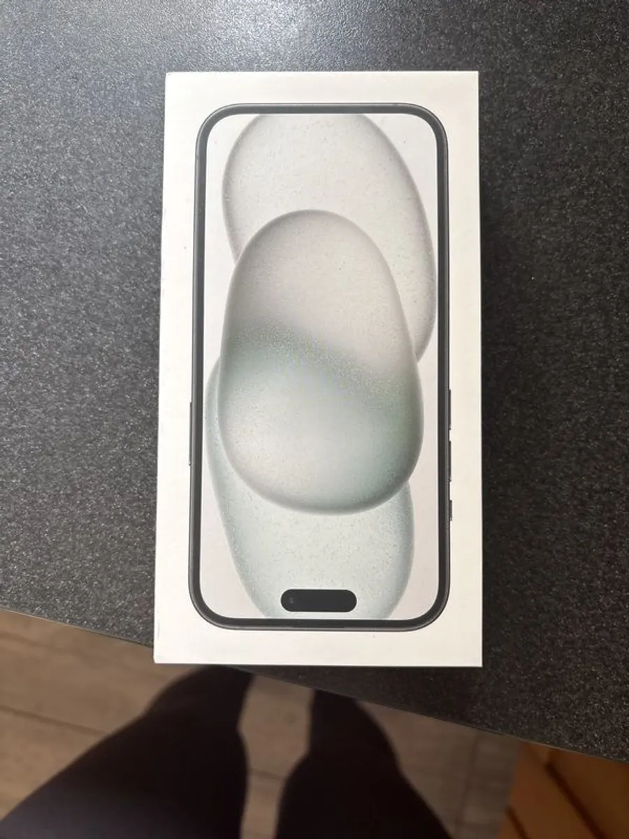 unopened iphone - Image 1
