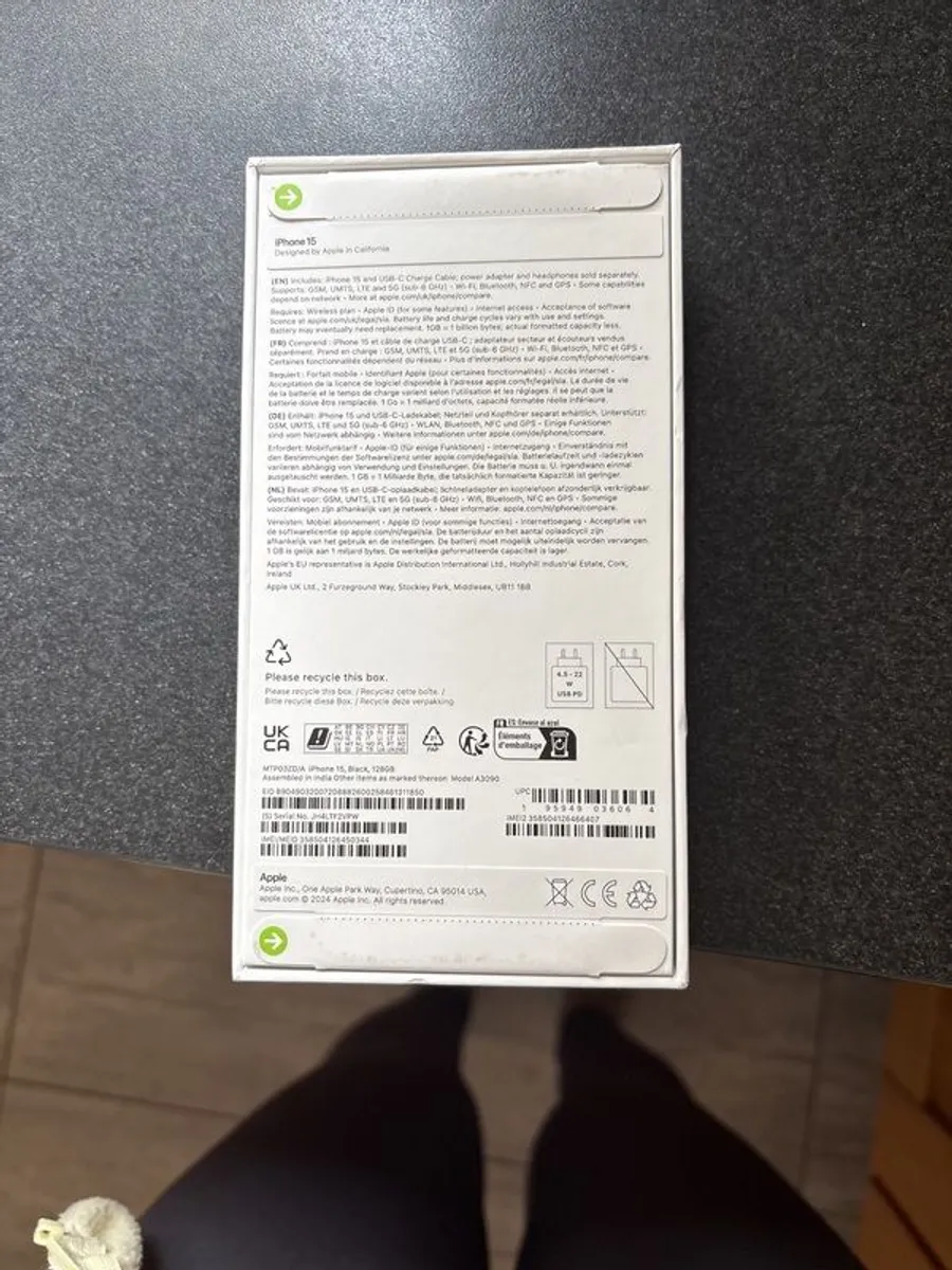unopened iphone - Image 2