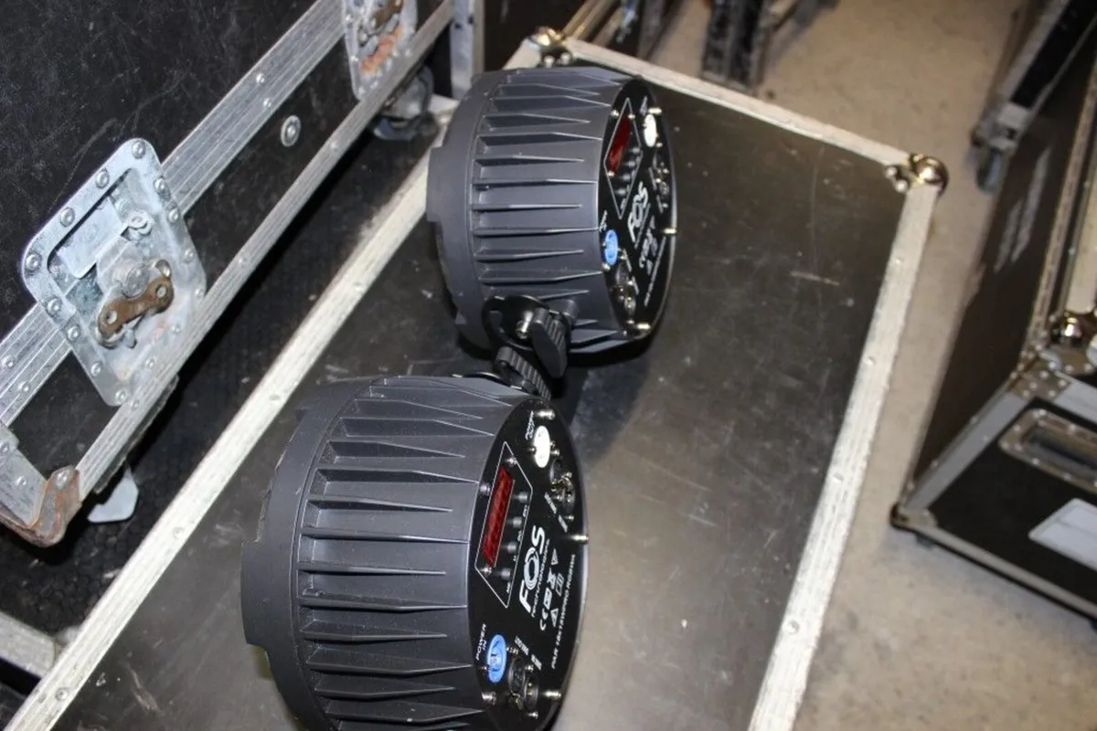 2 x FOS Technologies Par 18x15WPRO RGBWA - Image 2