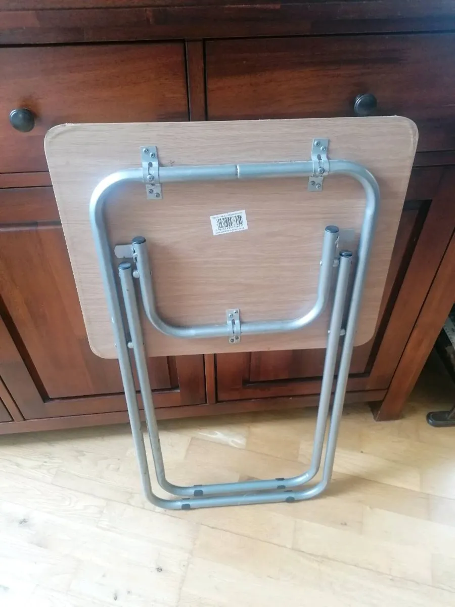 Folding Table - Image 3