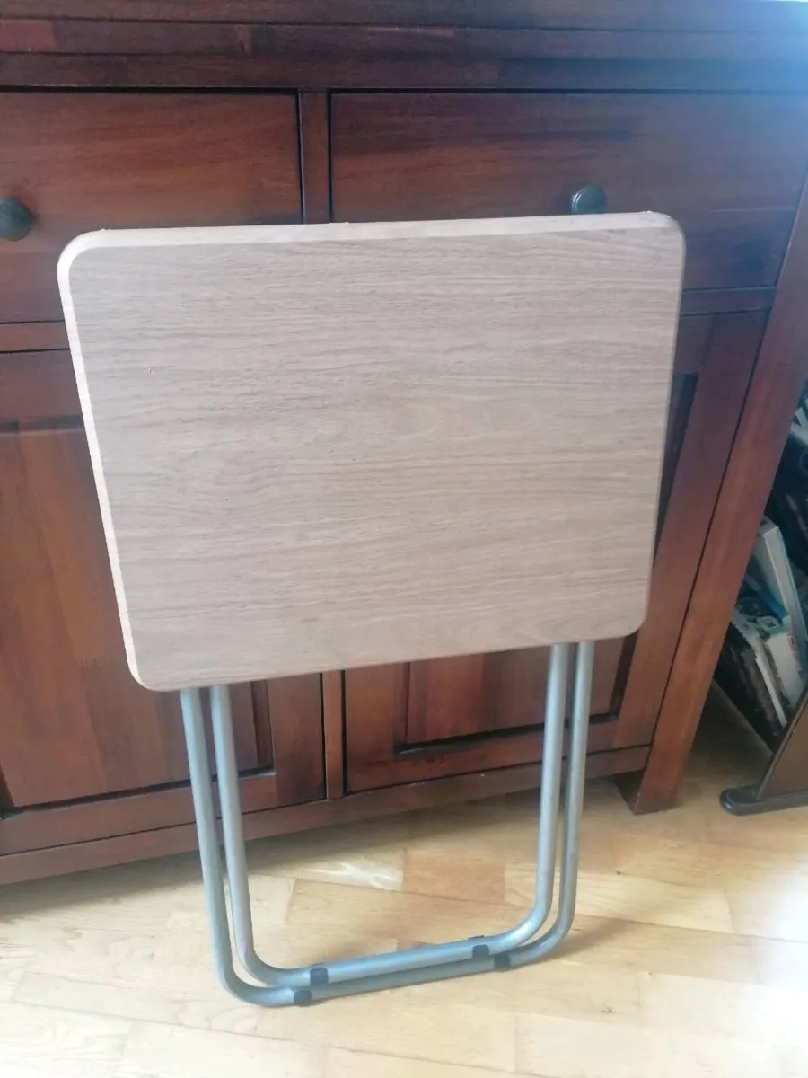 Folding Table - Image 4