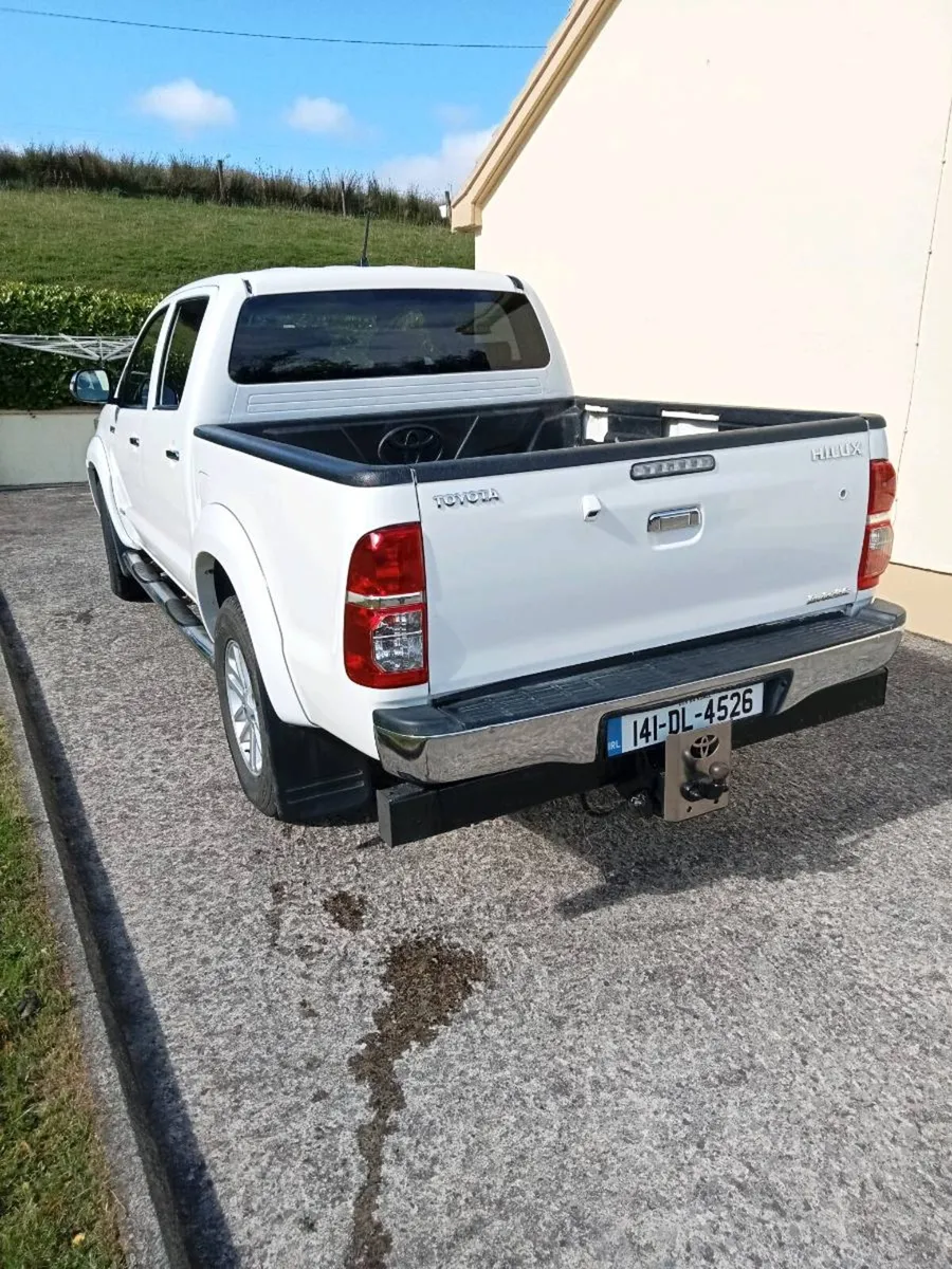 Toyota hilux - Image 2