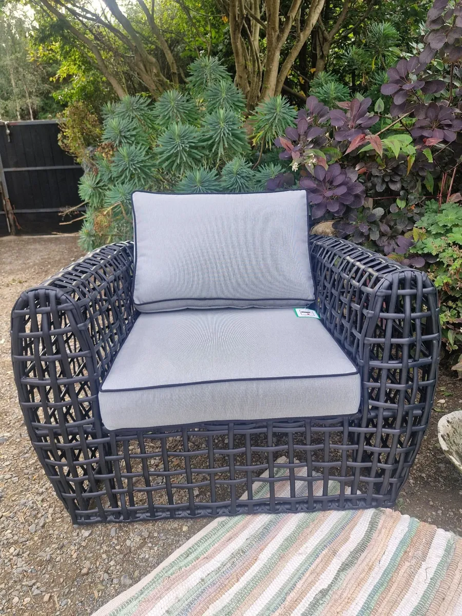 Garden furniture - Image 2