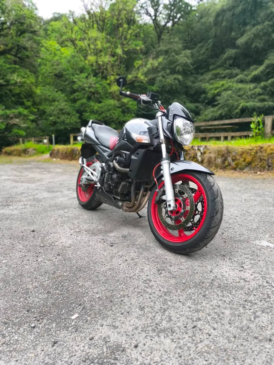 Suzuki gsr 600 yoshimura edition - Image 1