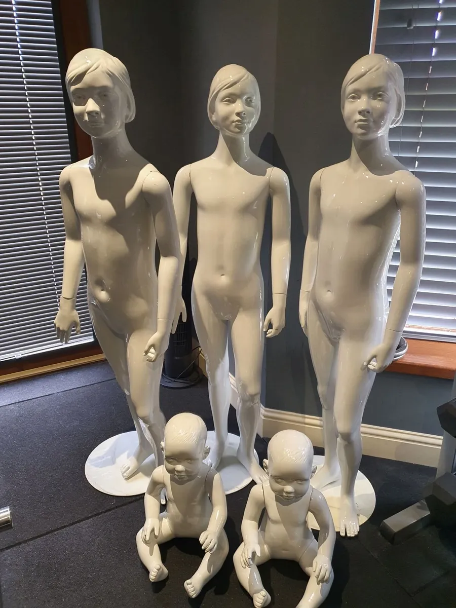 Mannequins - Kids - Image 1