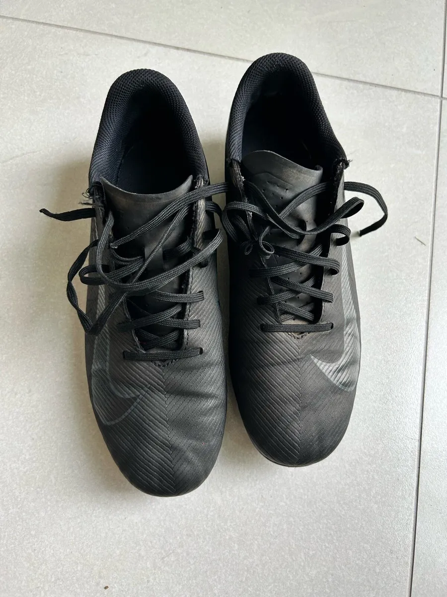 Nike mercurial vapor 16 club MG football boots - Image 1