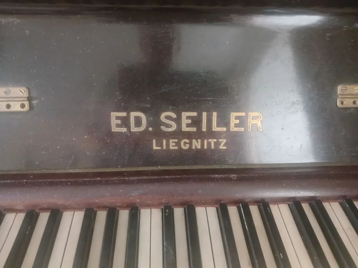 Piano - Image 3