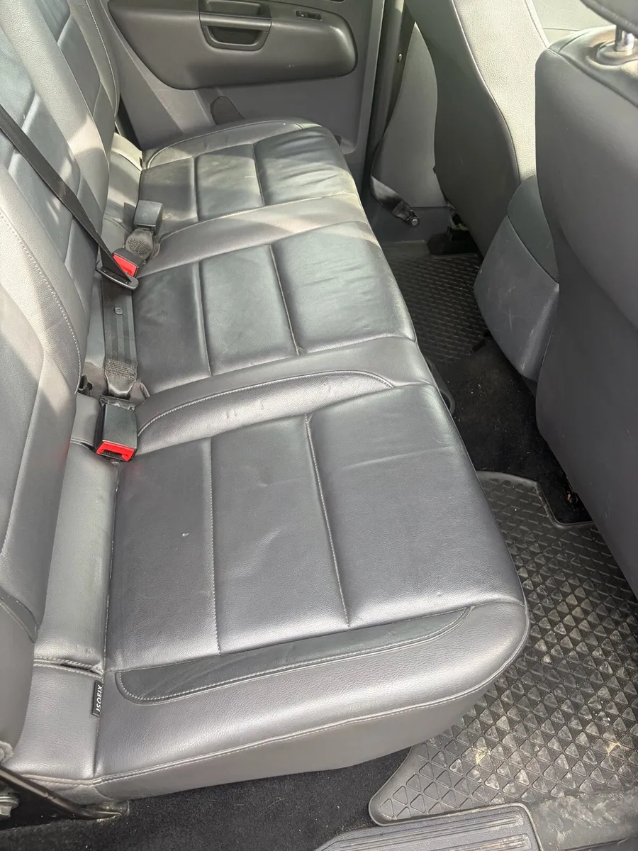 Volkswagen Amarok - Image 2