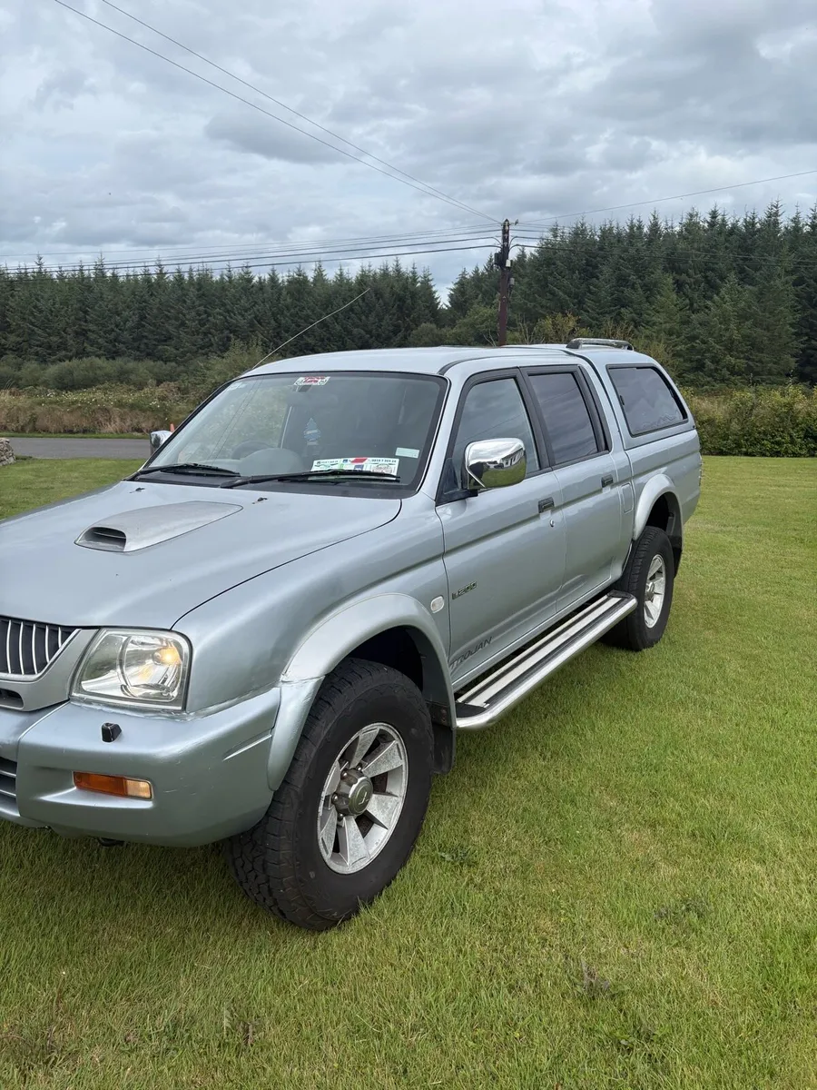 Mitsubishi L200 crew cab - Image 3