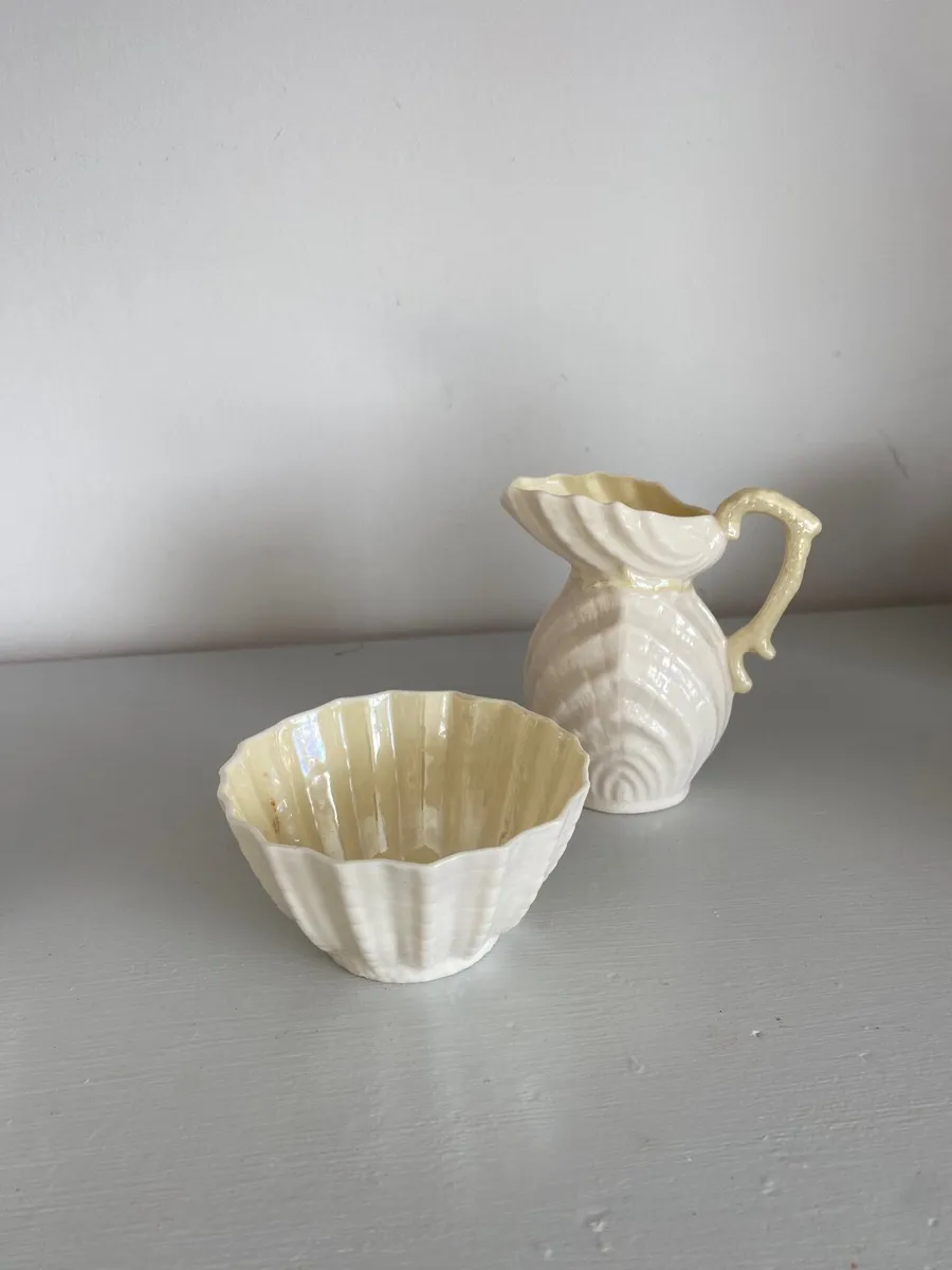 Belleek cream jug and sugar bowl - Image 1