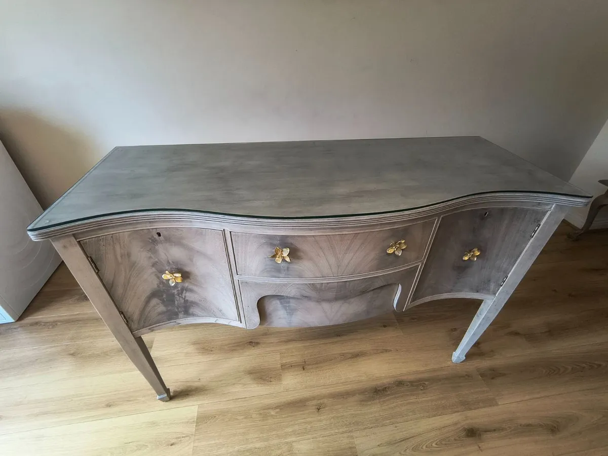 Vintage Serpentine Sideboard with Glass Top - Image 3