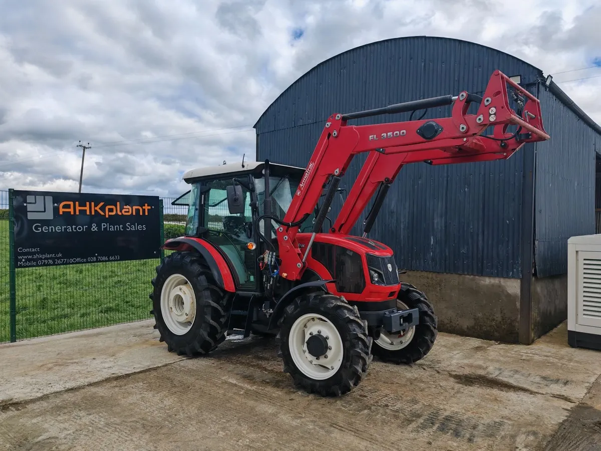 Tractor Armatrac 1902 854 LUX Demo Hrs MFD 2022 - Image 1